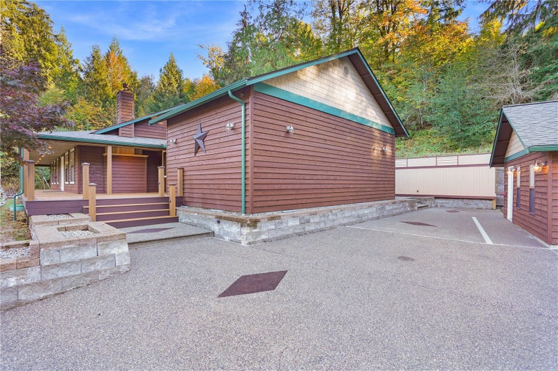 6849 Old Olympic Highway SW