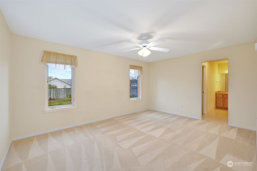 listing image 9364340393657453078