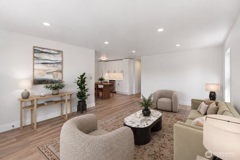 1112 Brook Drive