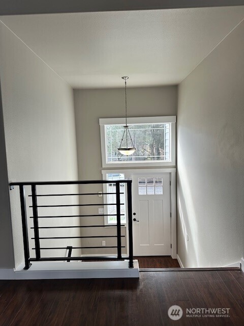 1130 NW Pike Street NW