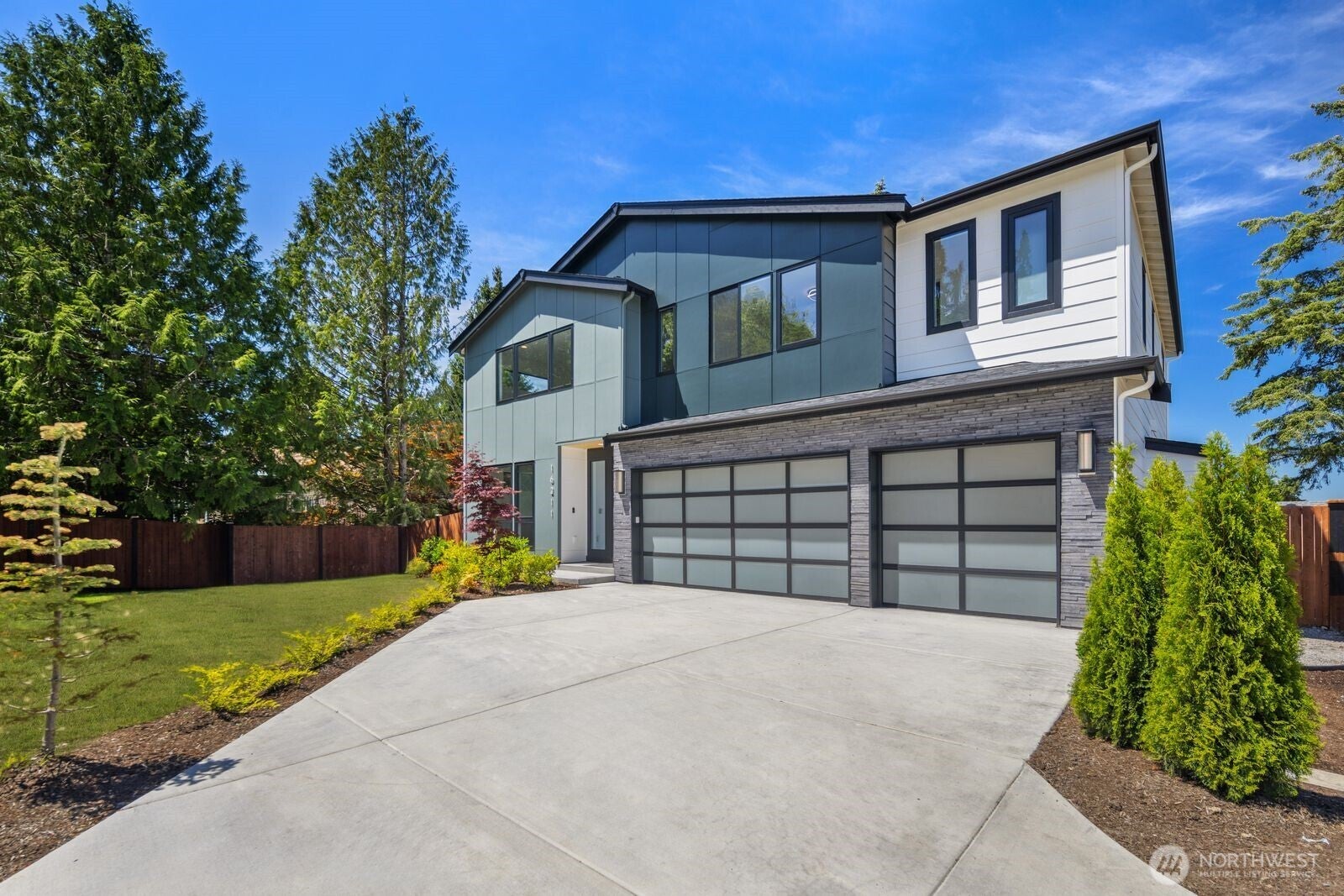 16211 Simonds Road NE