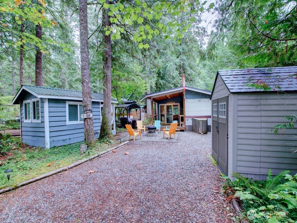 Photo of 184 Fireside Lodge Circle, Deming, WA 98244 (MLS # 2578810)