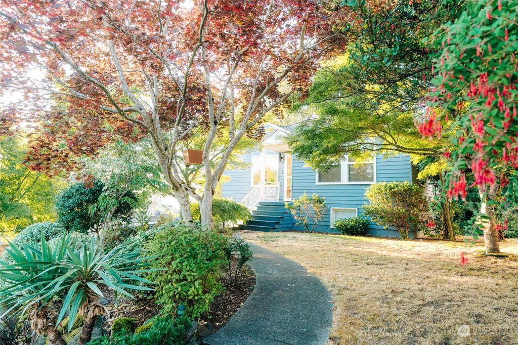 Photo of 3717 SW Elmgrove Street, Seattle, WA 98126 (MLS # 2000494)