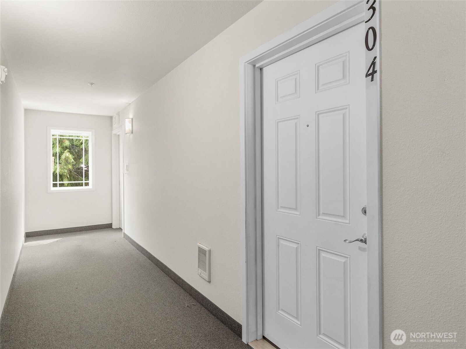 13511 97th Avenue E 304
