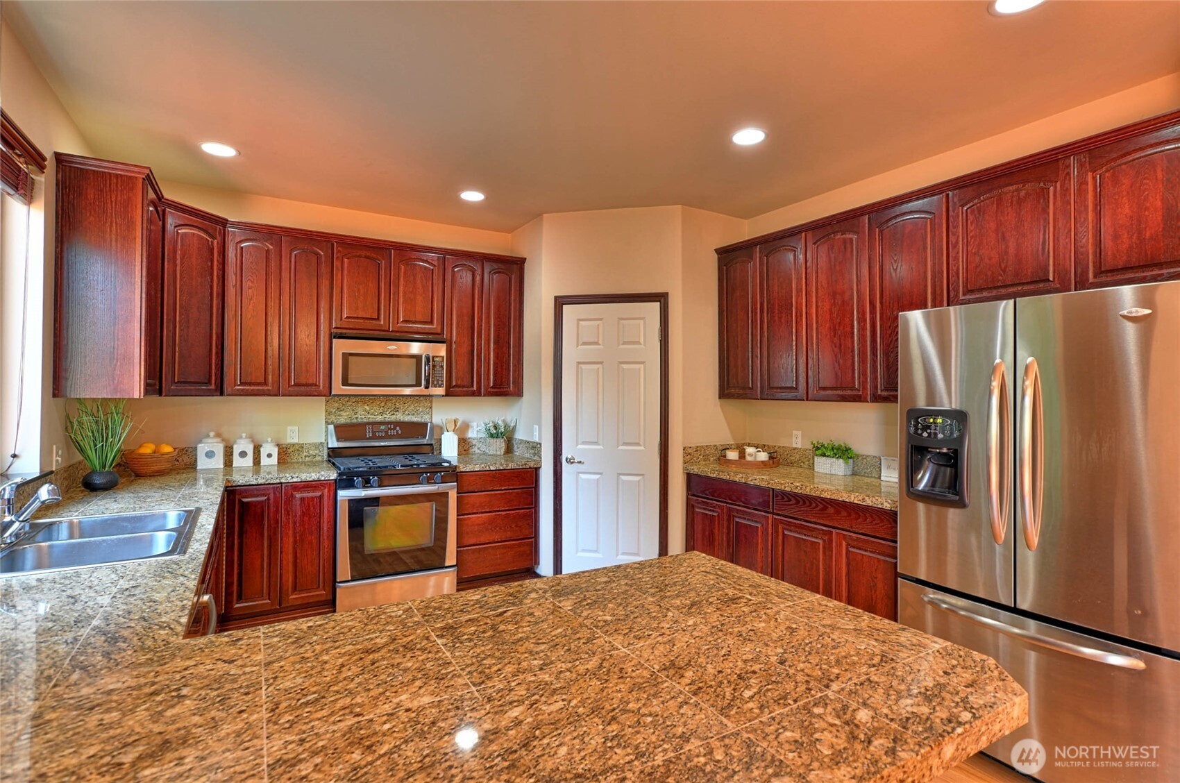 3415 63rd Drive NE