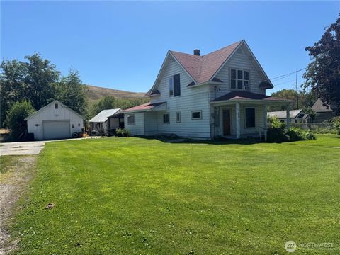 Photo of 873 1st Avenue, Okanogan, WA 98840 (MLS # 2414788)