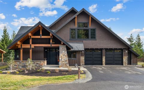 Photo of 120 Rocky Run Loop, Cle Elum, WA 98922 (MLS # 2326214)