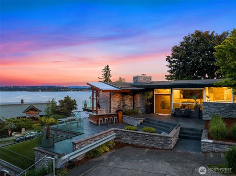 5323 NE 42nd Street Seattle WA 98105