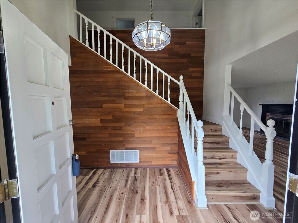 Photo of 12209 12th Drive SE, Everett, WA 98208 (MLS # 2472123)