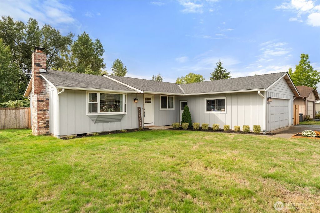 Photo of 5328 119th Place NE, Marysville, WA 98271 (MLS # 2436370)