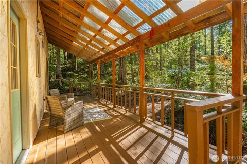 Photo of 6982 Shuksan Arm, Glacier, WA 98244 (MLS # 2402078)