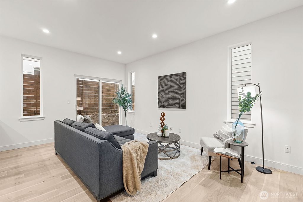 Photo of 3552 S Dawson Street, Seattle, WA 98118 (MLS # 2510091)