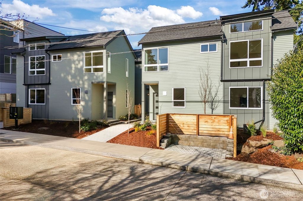 Photo of 3552 S Dawson Street, Seattle, WA 98118 (MLS # 2510091)