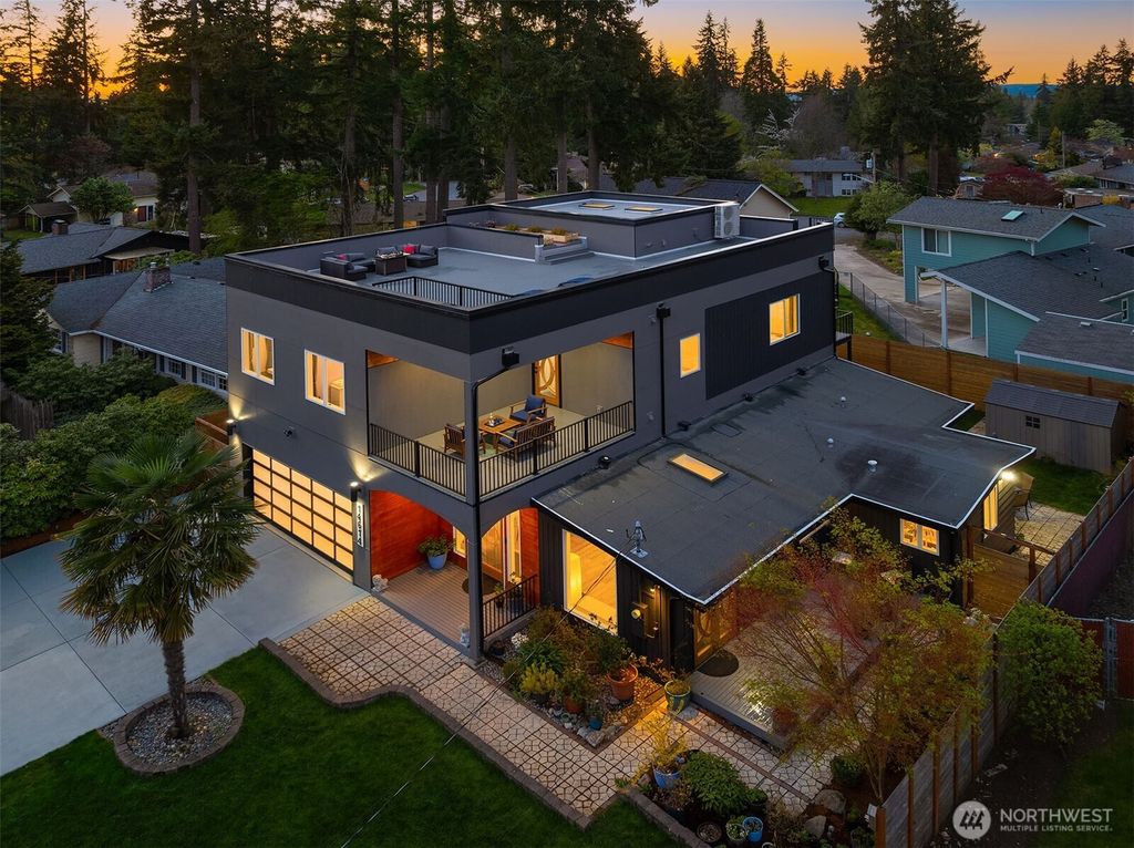 Photo of 14614 SE 20th Street, Bellevue, WA 98007 (MLS # 2512946)