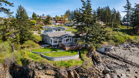 2420 Puget Way Anacortes WA 98221