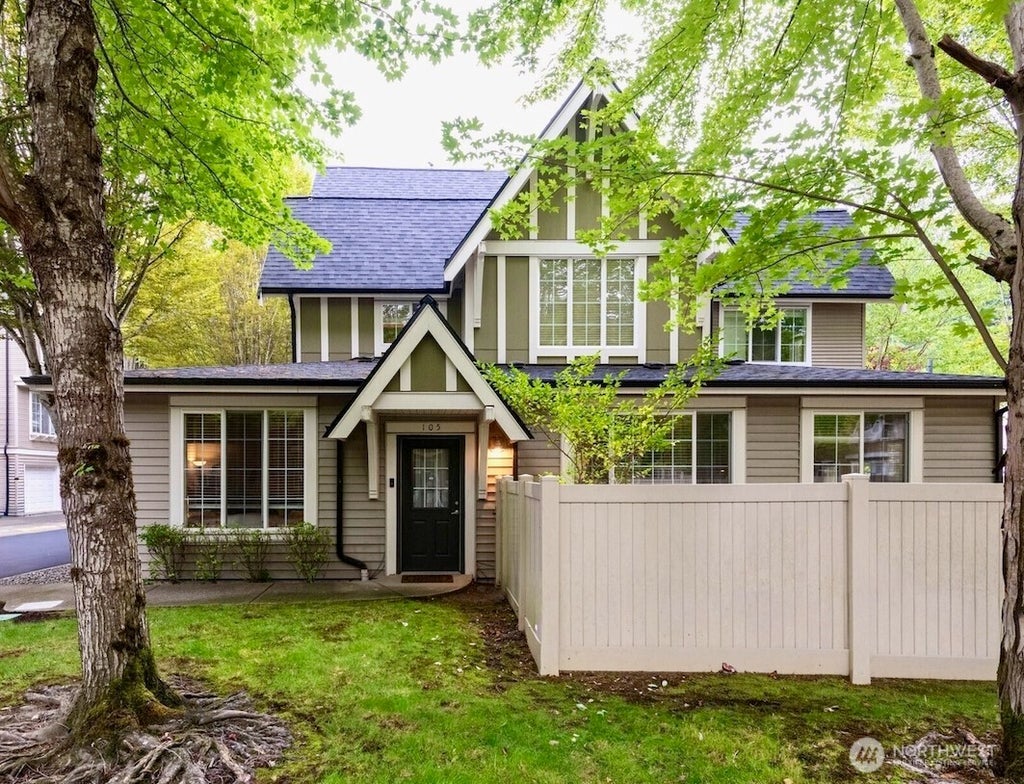 Photo of 18282 NE 97th Way #105, Redmond, WA 98052 (MLS # 2580535)