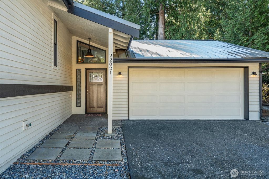 Photo of 22821 NE 23rd Street, Sammamish, WA 98074 (MLS # 2331787)