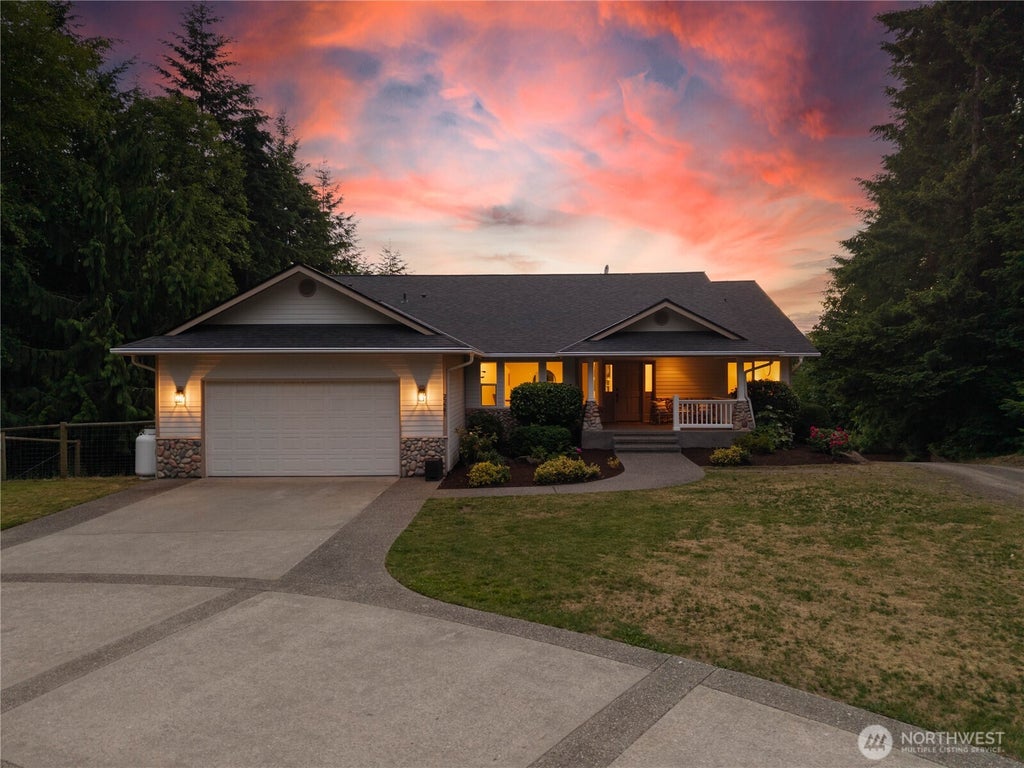 Photo of 27581 Heavenly Place NE, Kingston, WA 98346 (MLS # 2538270)