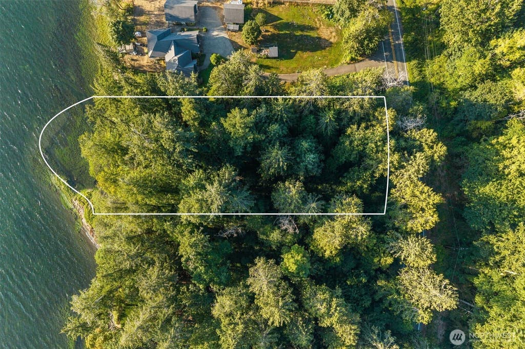 Photo of 3160 E State Route 302, Belfair, WA 98528 (MLS # 2574106)