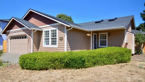 Photo of 16127 Prairie Creek Loop SE, Yelm, WA 98597 (MLS # 2418804)