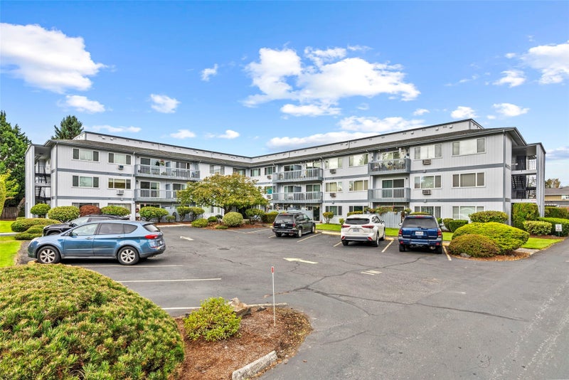 2005 Tibbetts Drive 303