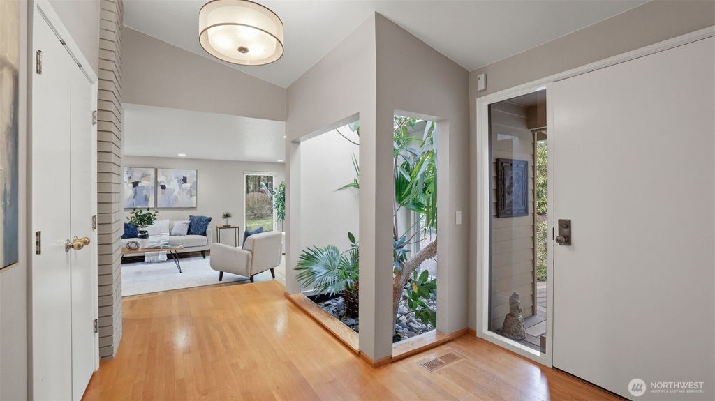 Photo of 16751 154th Avenue SE, Renton, WA 98058 (MLS # 2477090)