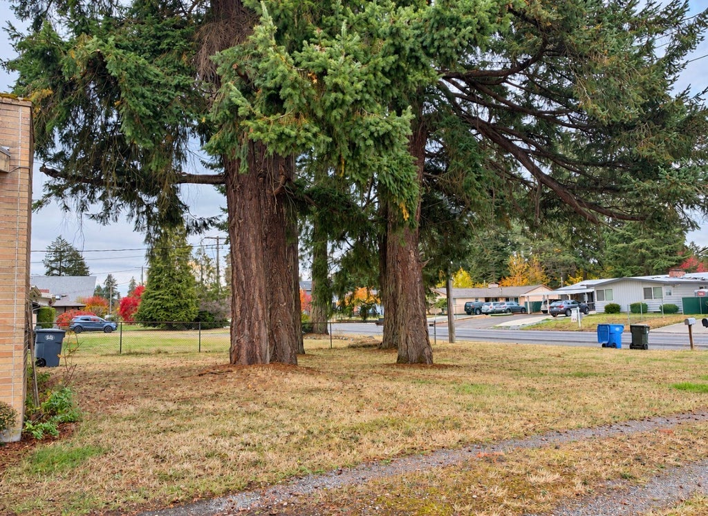 Photo of 815 138th ST, Tacoma, WA 98444 (MLS # 2599703)