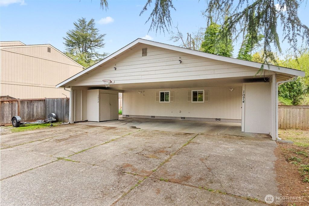 Photo of 1072 1074 Central Street SE, Olympia, WA 98501 (MLS # 2495874)