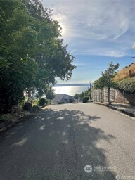 1416 Browns Point Boulevard NE