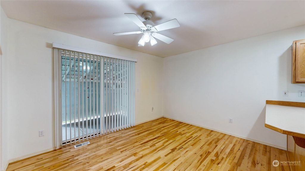 Photo of 311 Dereks Place, Pacific, WA 98047 (MLS # 2199239)