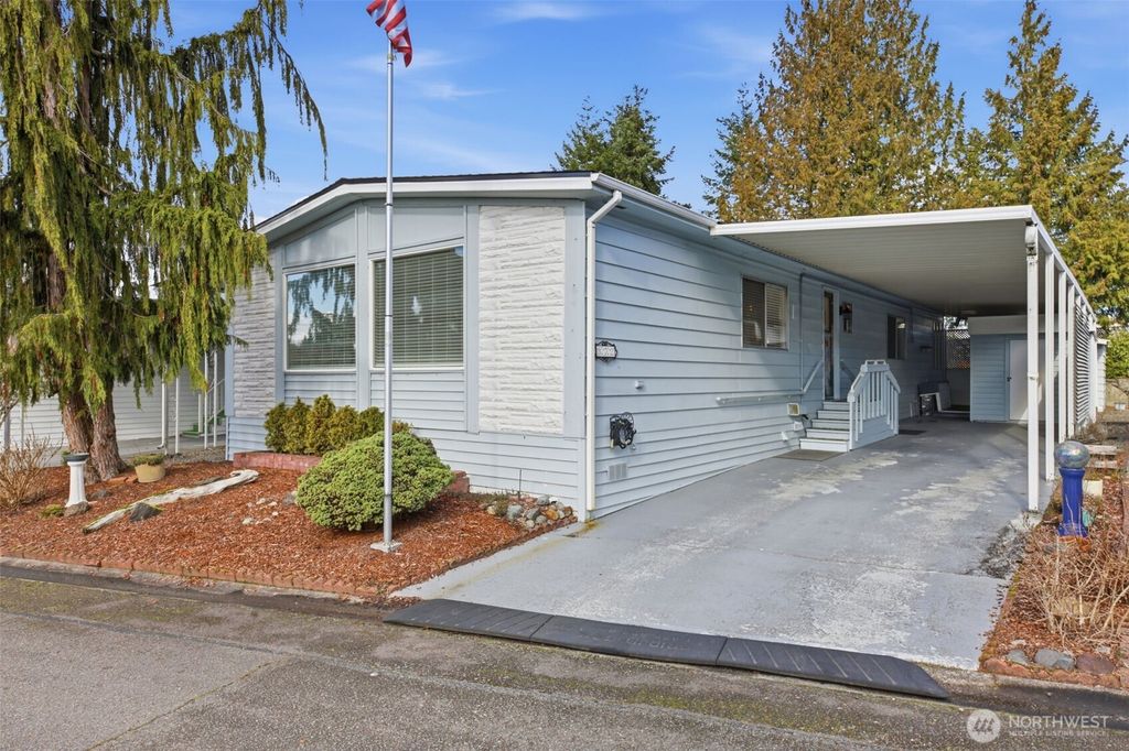 Photo of 1415 84th Street SE #172, Everett, WA 98208 (MLS # 2480126)