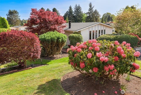 Photo of 903 240th Place SW, Bothell, WA 98021 (MLS # 2528366)