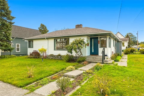 Photo of 1019 19th Street, Anacortes, WA 98221 (MLS # 2594796)