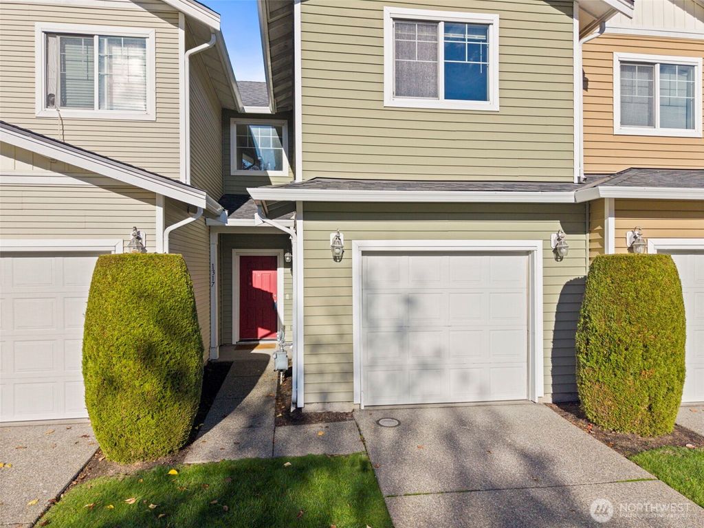 Photo of 1317 52nd Street NE, Auburn, WA 98002 (MLS # 2477213)