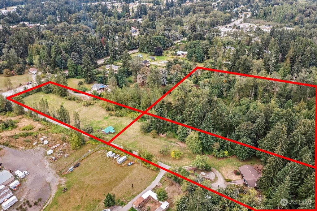 Photo of 17020 SE 128th Street, Renton, WA 98059 (MLS # 2286880)