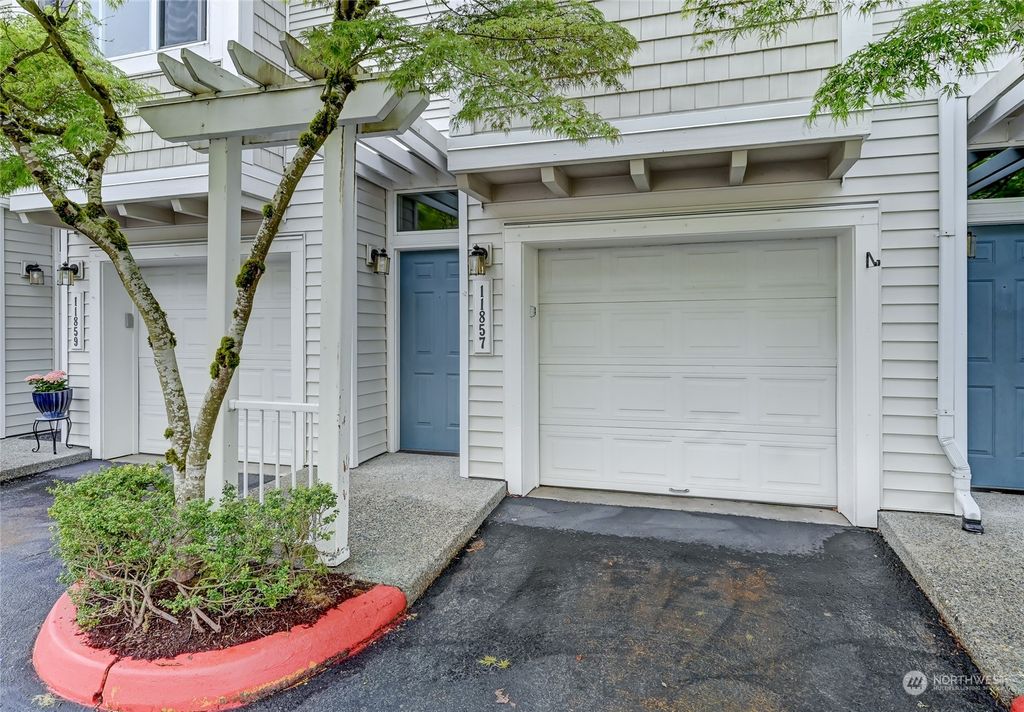 Photo of 11857 NE 162nd Lane #10-4, Bothell, WA 98011 (MLS # 2241343)