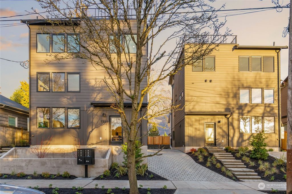 Photo of 7322 B 16th Avenue NW #5, Seattle, WA 98117 (MLS # 2200923)