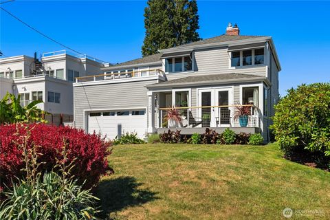 Photo of 11280 Marine View Drive SW, Seattle, WA 98146 (MLS # 2542097)
