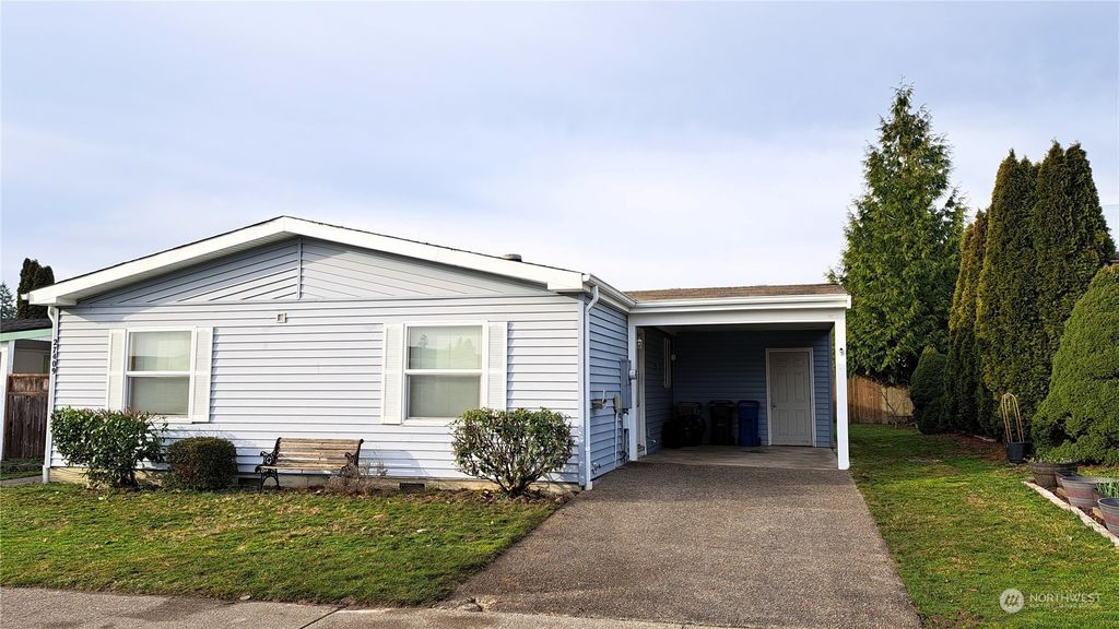 Photo of 27409 149th Avenue SE, Kent, WA 98042 (MLS # 2319360)