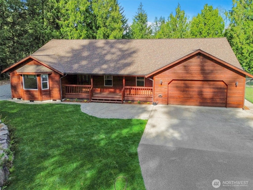 Photo of 22926 276th Avenue SE, Maple Valley, WA 98038 (MLS # 2577936)