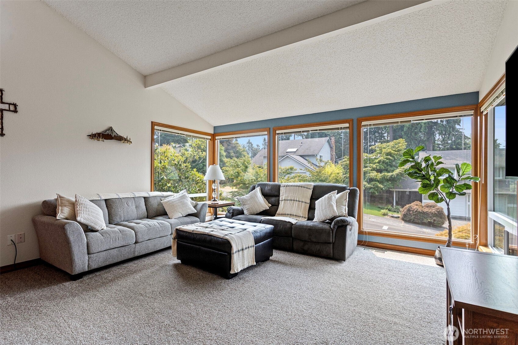 12818 NE 111th Place