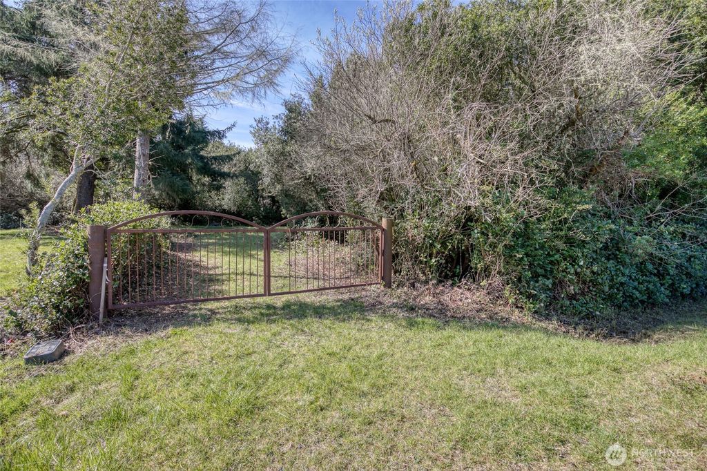 Photo of 265 Wishkah Street SW, Ocean Shores, WA 98569 (MLS # 2505170)