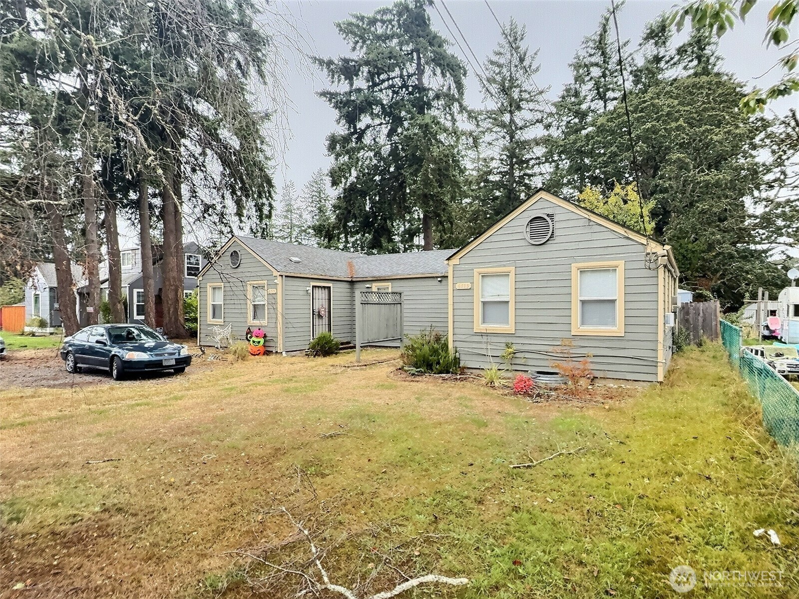 6715 Steilacoom Boulevard SW