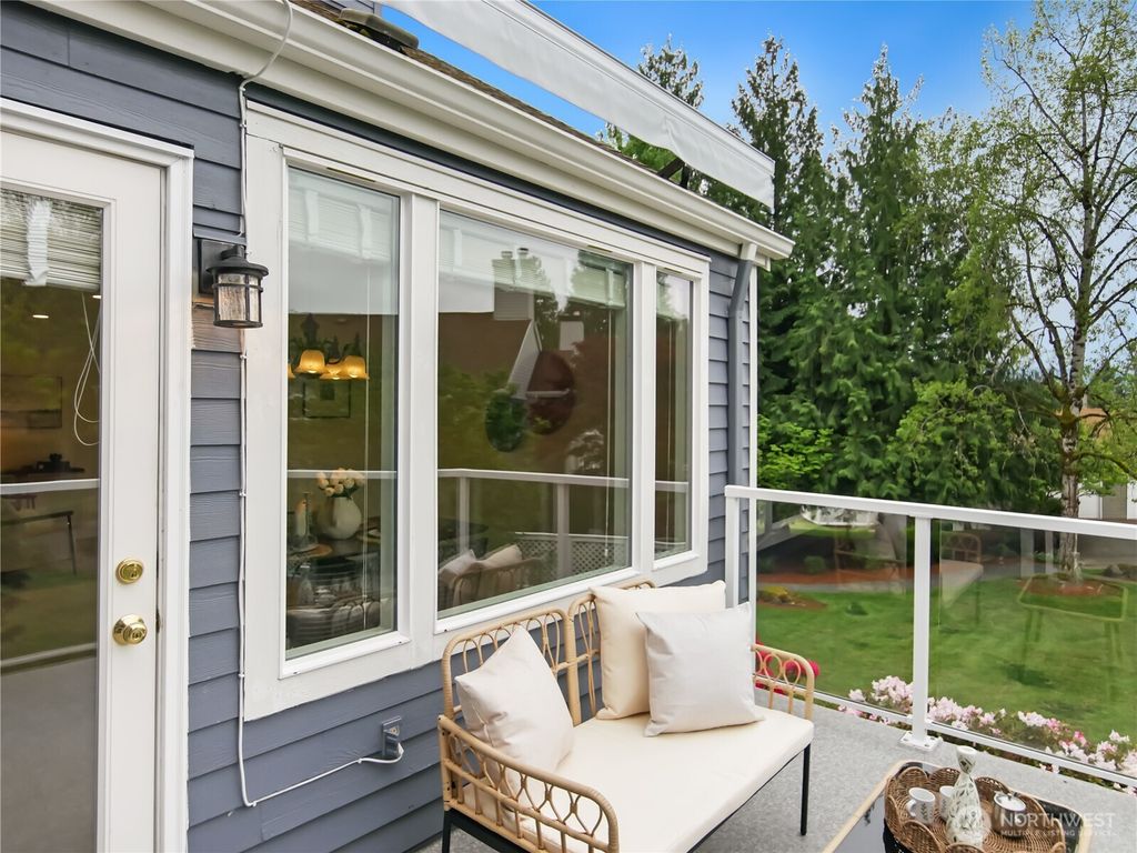 Photo of 22471 SE 42nd Terrace #2204, Issaquah, WA 98029 (MLS # 2520098)