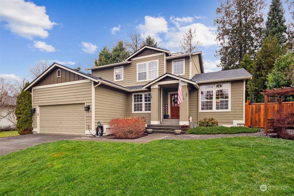 Photo of 25506 Palmer Place, Black Diamond, WA 98010 (MLS # 2189290)