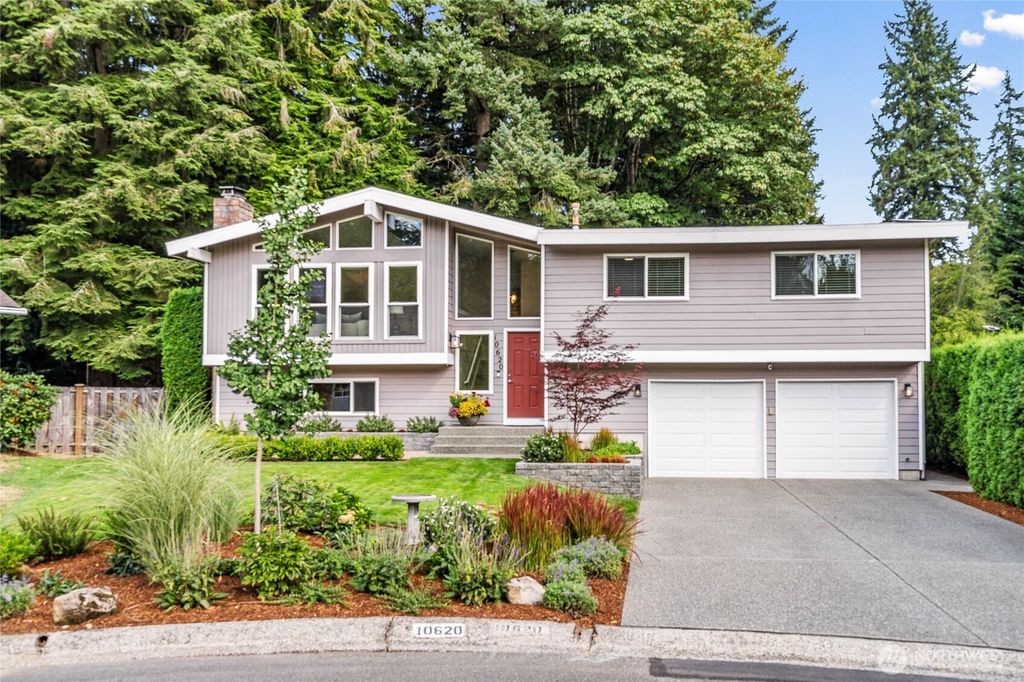 Photo of 10620 NE 146th St St, Bothell, WA 98011 (MLS # 2430633)