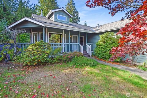 Photo of 4294 Siana Place SE, Port Orchard, WA 98366 (MLS # 2446441)