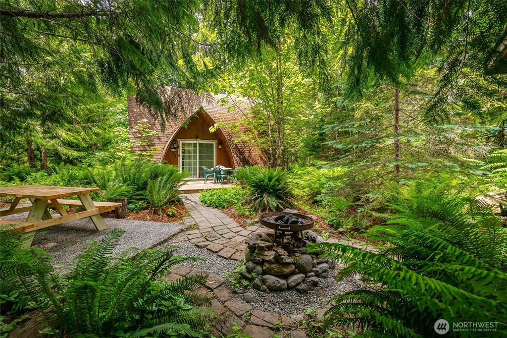 Photo of 14001 Welcome Road, Glacier, WA 98244 (MLS # 2463095)