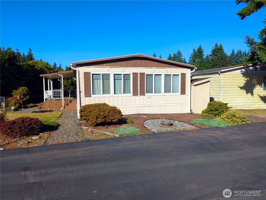 Photo of 11622 Silver Lake Road #47, Everett, WA 98208 (MLS # 2411541)