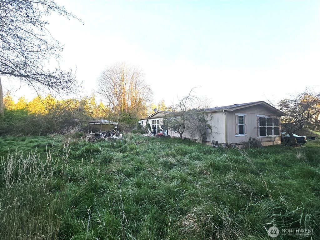 Photo of 201 Serpentine Avenue, Sequim, WA 98382 (MLS # 2506057)